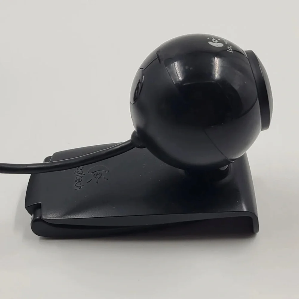 Logitech C120 V-U0012 USB Webcam Computer Laptop Camera Mount Used Tested